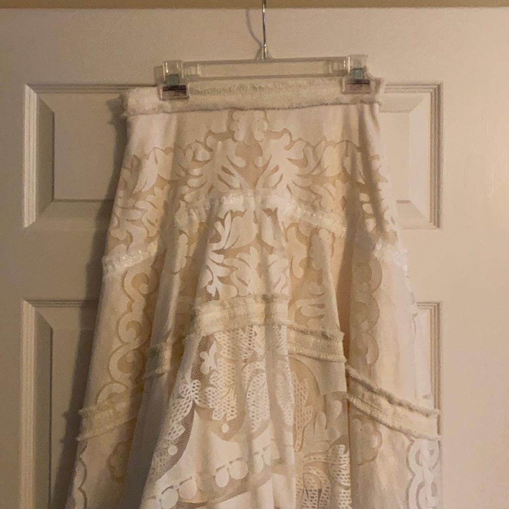 Alexis lace bridal skirt high low stunning! Size M
